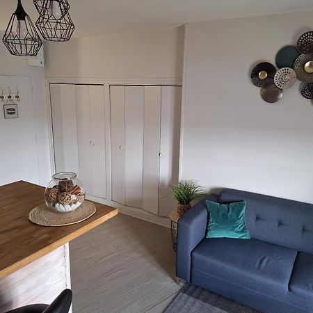 Appartement F2 Centre-Ville Issoire Avec Jolie Vue Eksteriør billede